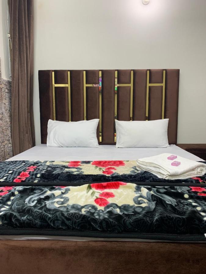 Eden Plus Executive Hotel Lahaur Zewnętrze zdjęcie