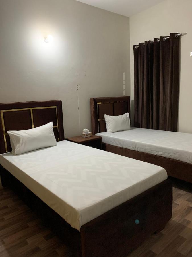 Eden Plus Executive Hotel Lahaur Zewnętrze zdjęcie